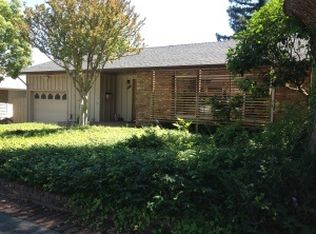 1221 Walnut Ave, Redding, CA 96001