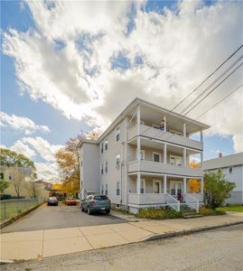 363 Logee St, Woonsocket, RI, 02895