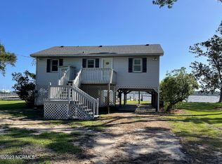 171 S River Dr, Beaufort, NC 28516