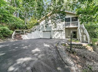 129 Melrose Ct, Lake Lure, NC 28746