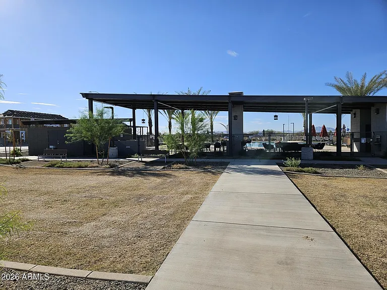 3353 S Primrose Ave — Photo 42