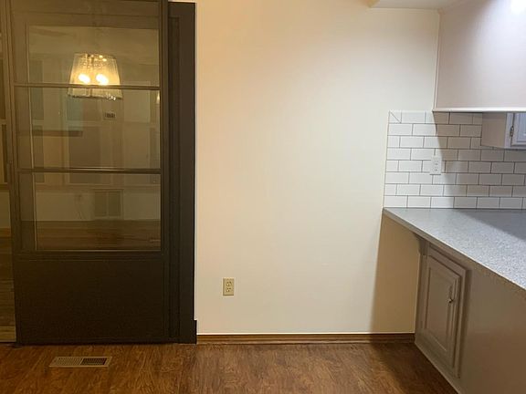 3rd image of 4 Cheddar Cir