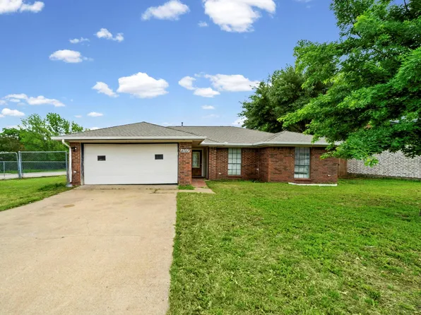 4022 William St, Sachse, TX 75048