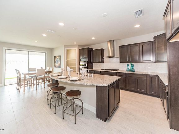 5th image of 75 Catesby Ln