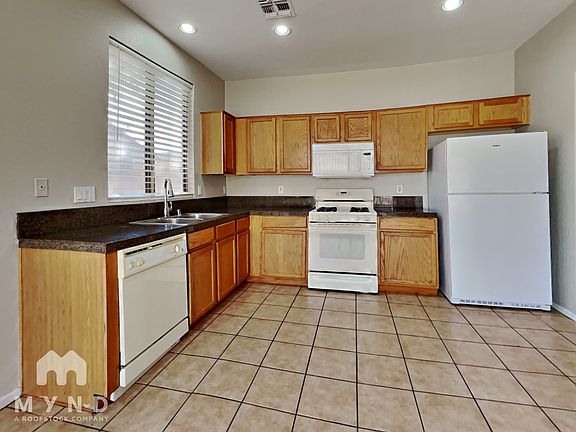 4th image of 8811 N 57th Ln
