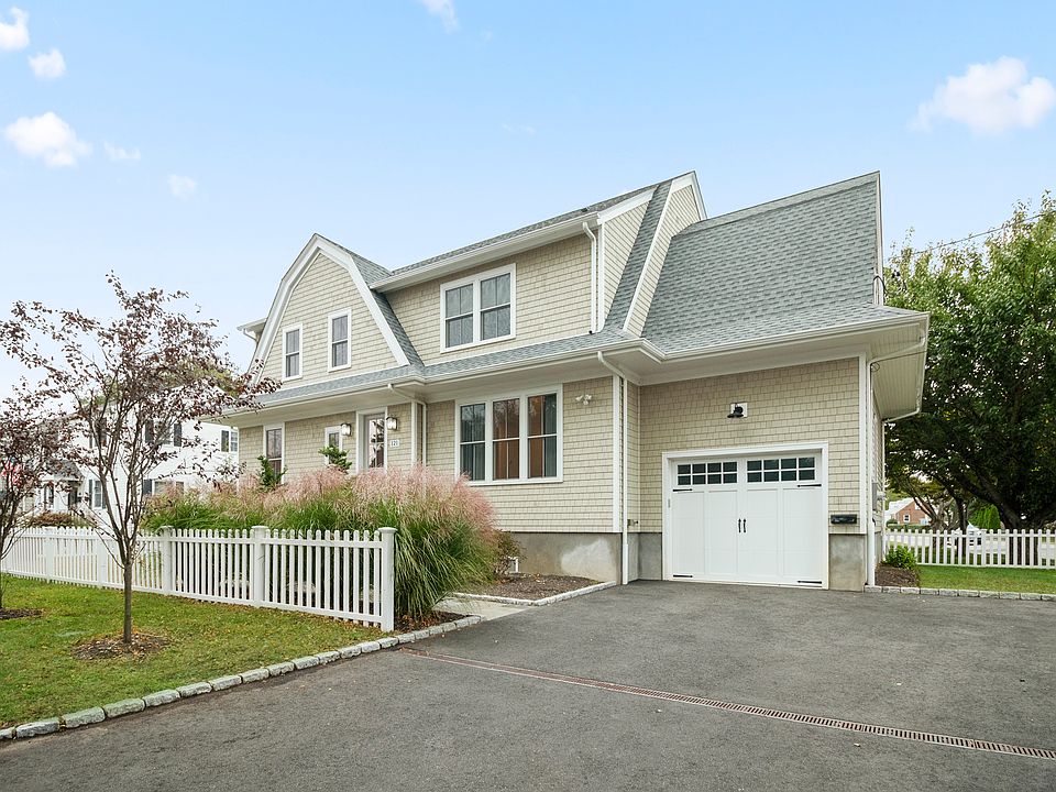 121 Ann Street