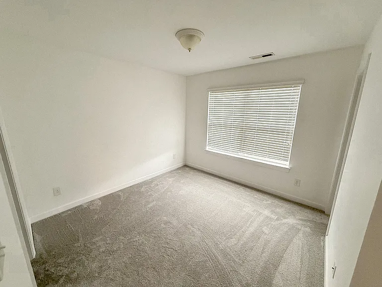 8010 Sycamore Hill Ln — Photo 16