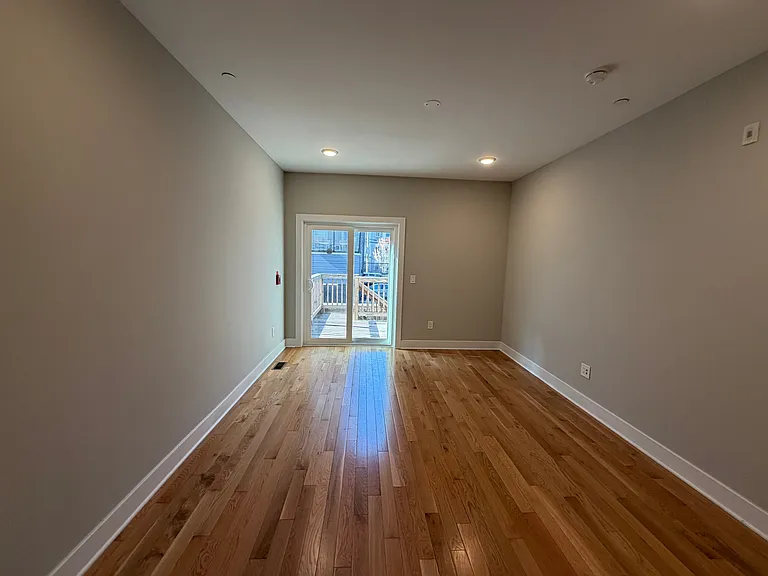1636 Cambridge St #1 — Photo 8