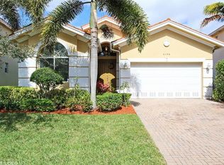 8398 Sumner Ave, Fort Myers, FL 33908