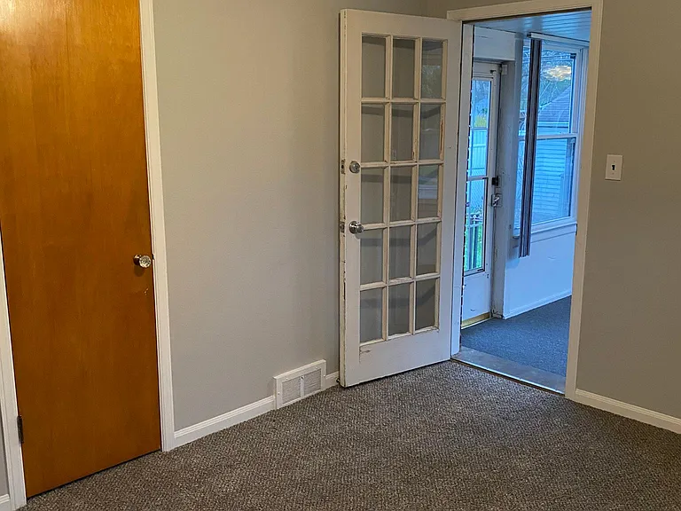 8251 Oak Park Blvd — Photo 22