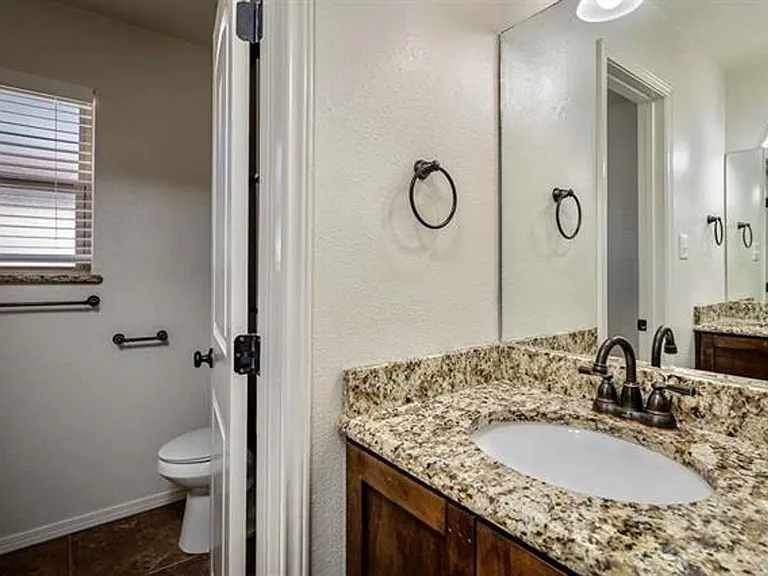 111D Rhonda St — Photo 18