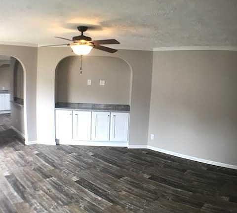 2nd image of 155 Stoney Brook Ter