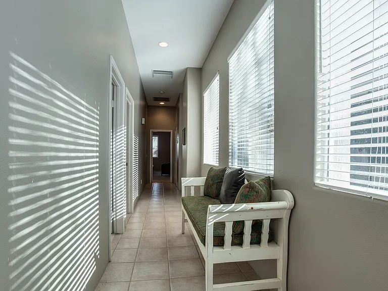 82 Sedona Ct — Photo 18