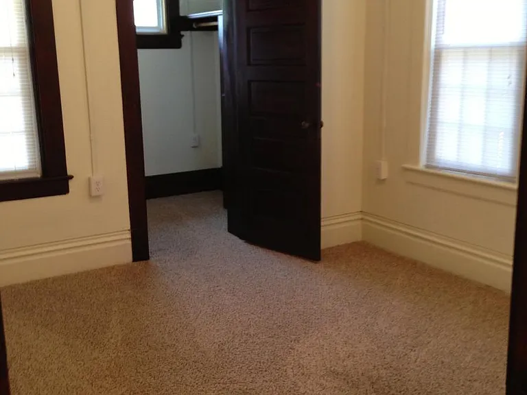 1201 Chestnut St #3 — Photo 5
