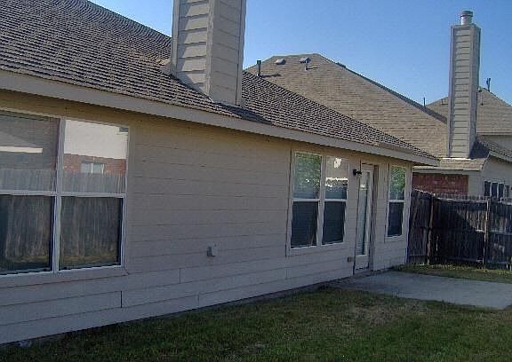 2nd image of 2820 Turtle Dove Ln