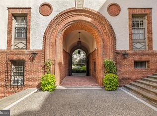 6 Upland Rd UNIT F-1, Baltimore, MD 21210