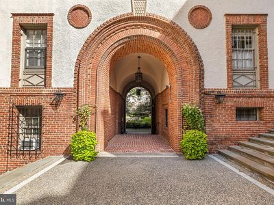 6 Upland Rd Unit F-1, Baltimore, MD, 21210