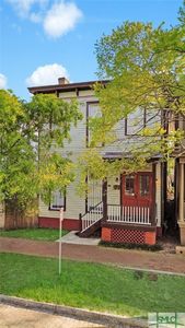 319 E Waldburg Street, Savannah, GA, 31401