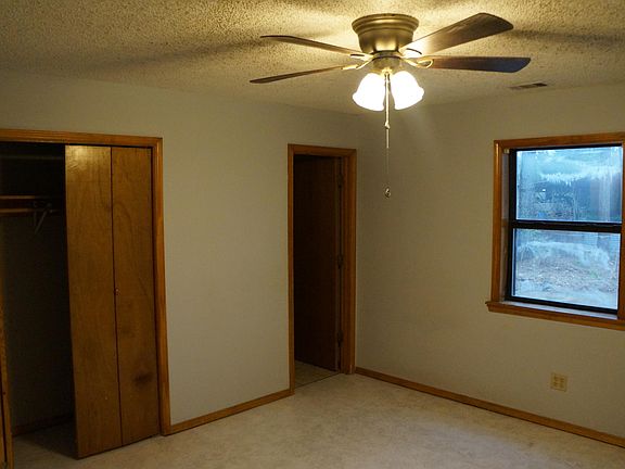 4th image of 167 Private Road 3441