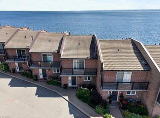 2136 Old Lakeshore Rd #4, Burlington, ON L7R1A3