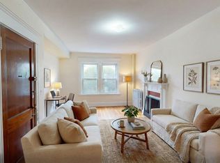 134 Englewood Ave APT 3, Boston, MA 02135