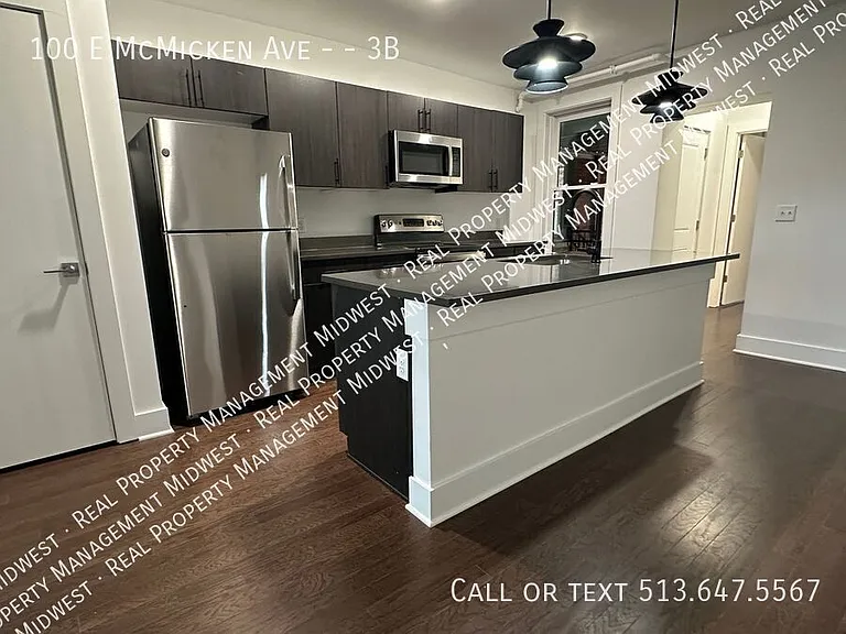 100 E McMicken Ave #3B — Photo 2