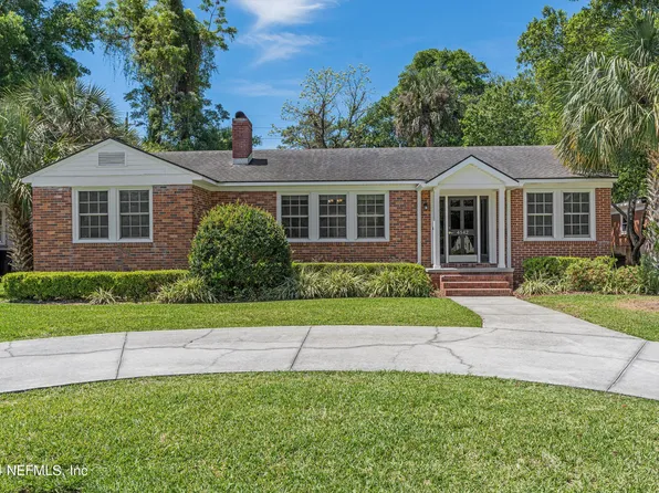 4542 PINEWOOD Avenue, Jacksonville, FL 32207