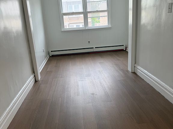 2nd image of 12 Patten Pl Floor 1