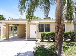 826 S D St, Lake Worth, FL 33460