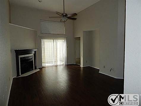 4th image of 4901 Vagas Dr