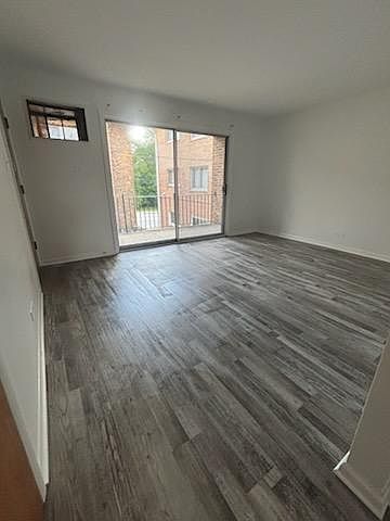 2nd image of 12510 Vincennes Rd #5