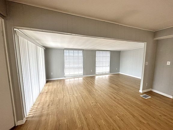 2nd image of 2735 Teakwood Blvd