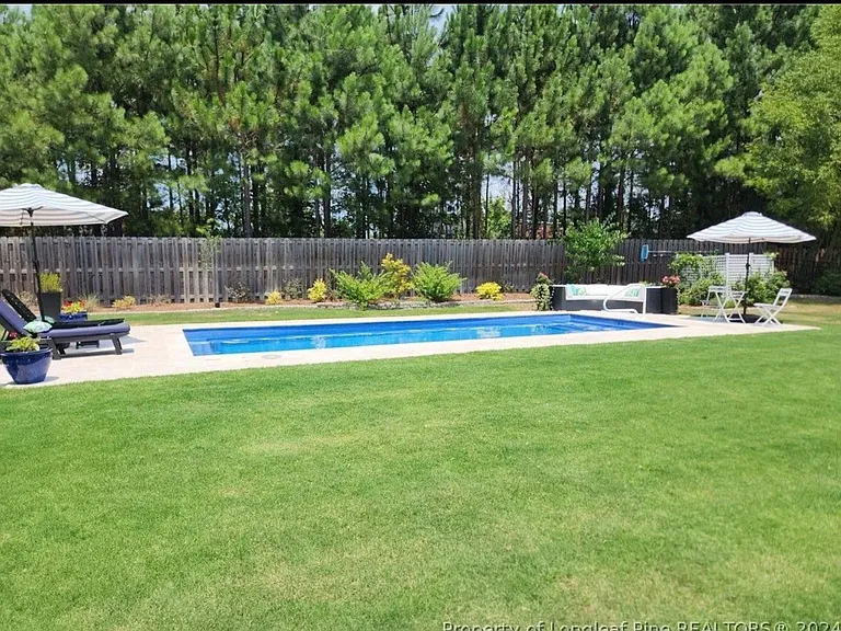 2412 Thorngrove Ct — Photo 6