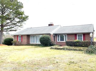 9274 Old Cox Rd, Chase City, VA 23924