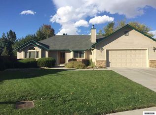 854 Longleaf Pl, Minden, NV 89423