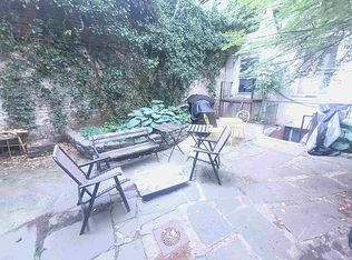 430 E 13th St APT 1, New York, NY 10009