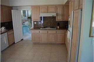 4th image of 206 E Forest Ave