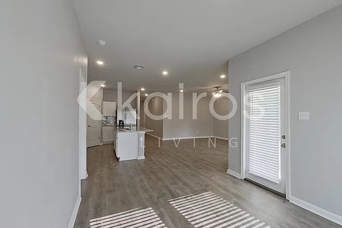 123 Santiago Ct — Photo 12
