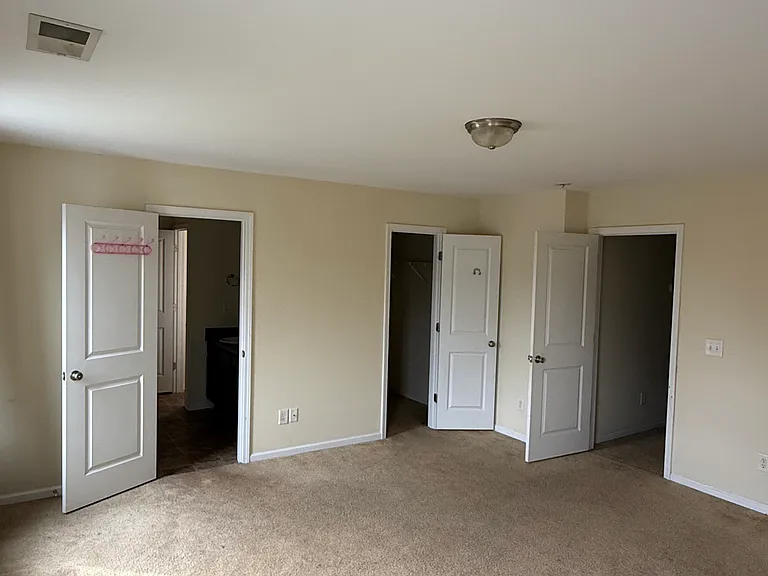 372 Eagle Feather Loop — Photo 4