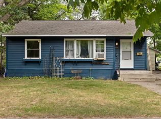 1015 E State St, Traverse City, MI 49686