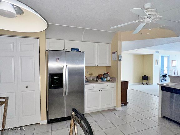 4th image of 1941 Highway A1a APT 405