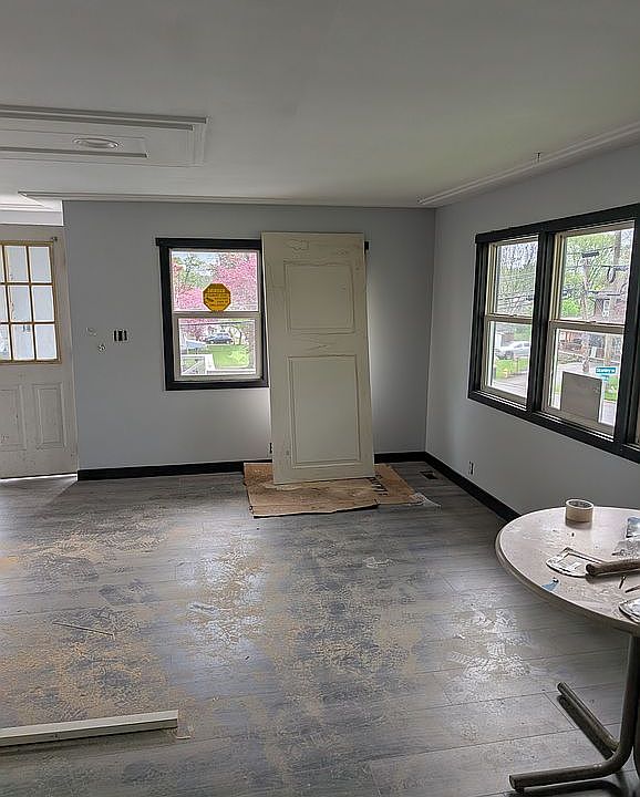 2nd image of 20 Case St