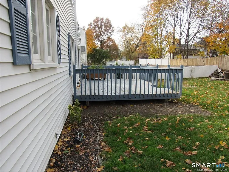 36 Rochford Ave — Photo 27