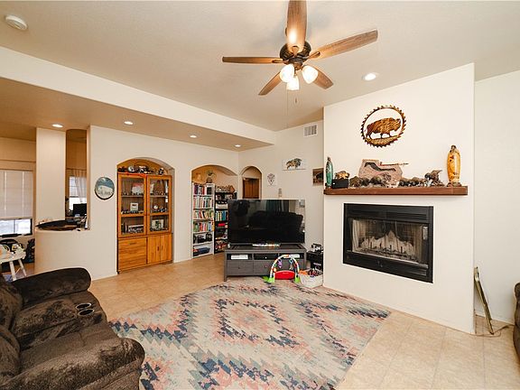 2nd image of 2120 W Billionaire Lane