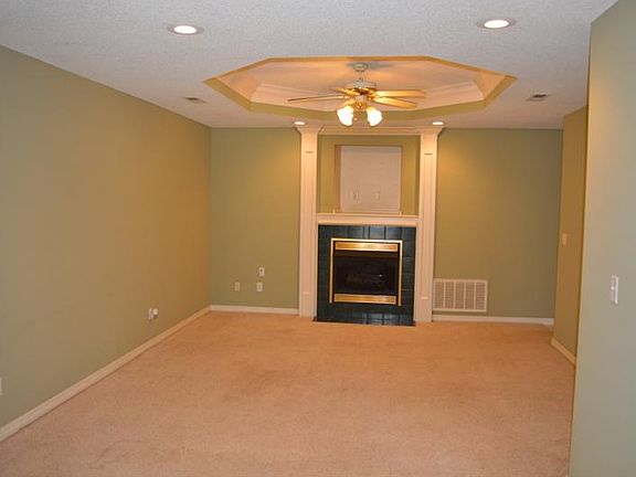 2nd image of 1307 N Heritage Ave