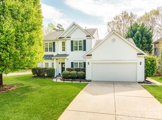 2536 Sandy Ridge Ln, Matthews, NC 28105