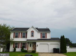 3 Orlando Ct, Sicklerville, NJ 08081