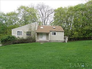 1st image of 21 Apple Hill Ln