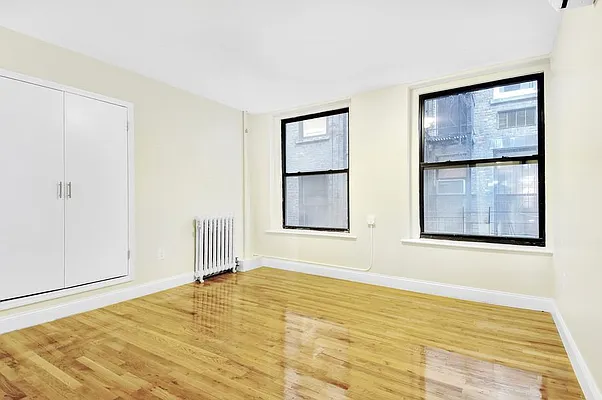 Rented by Loftey LLC | media 18