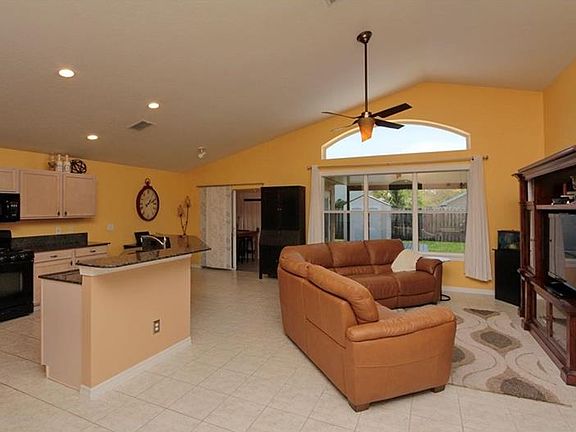 2nd image of 11439 Cypress Reserve Dr